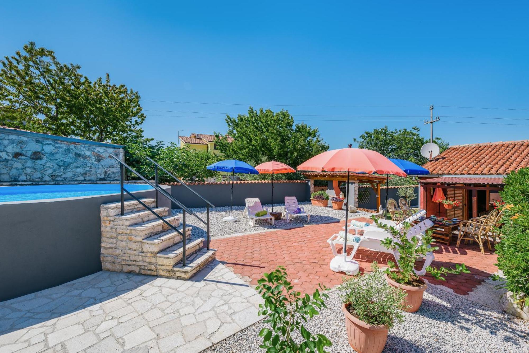 Apartment With Pool Višnjan Exterior foto